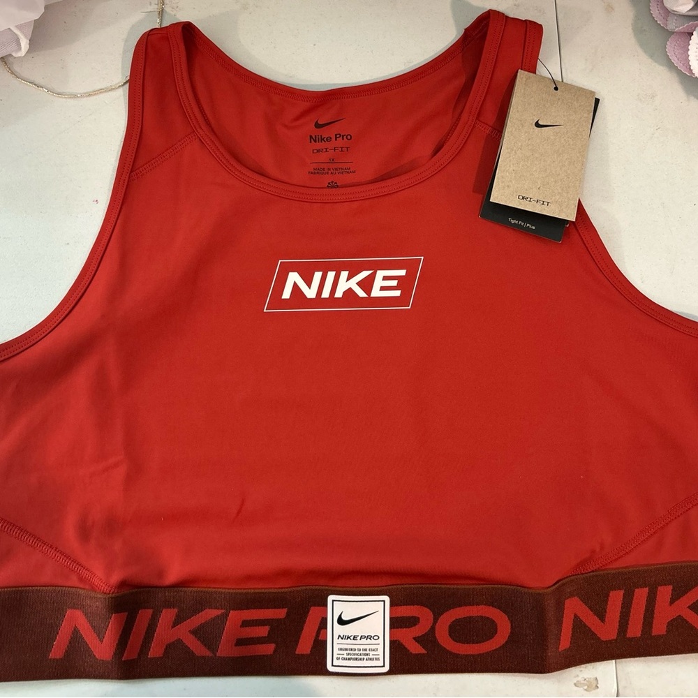 Athletic tank top by Nike